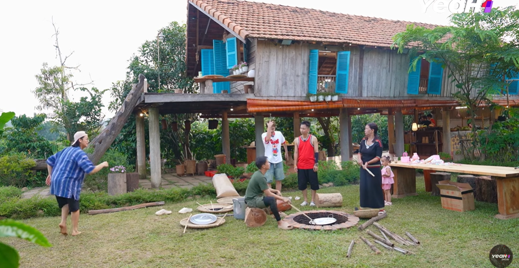 (S)trong và cú sốc với pha giao lưu ngôn ngữ với mẹ anh Y Xin - ảnh 4