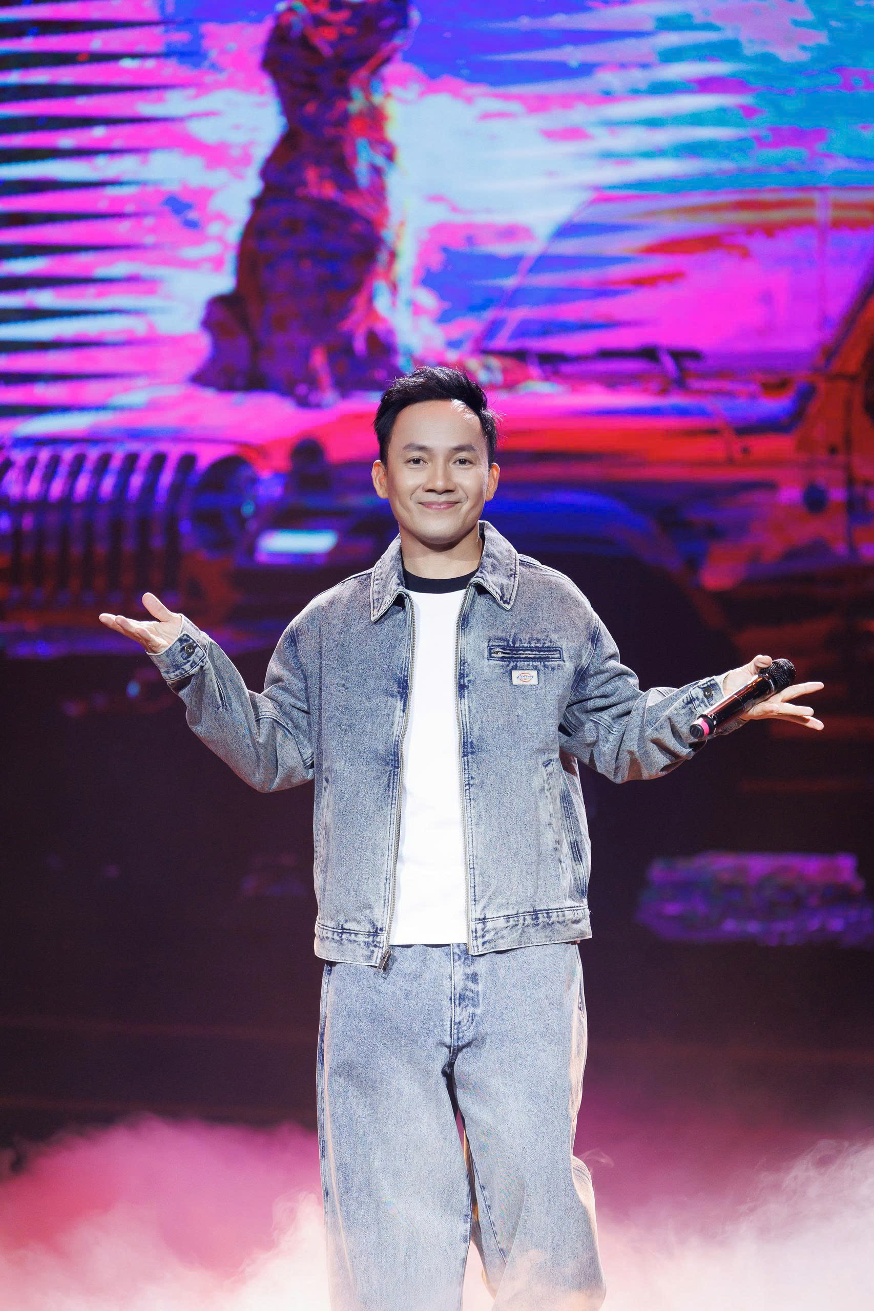 Tiến Đạt trình diễn live stage đầu tiên của ca khúc 'Chia tay rồi mới biết' trong fancon - ảnh 6