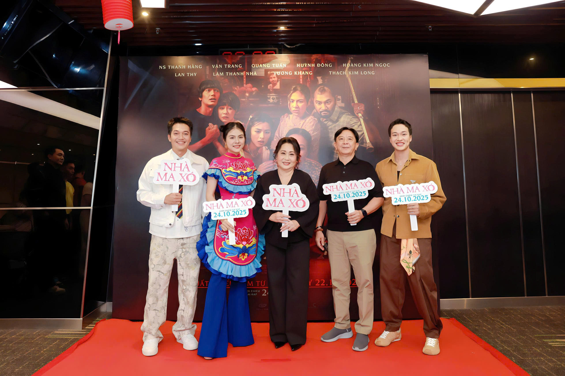 Nghệ sĩ Thanh Hằng kể về 6 lần “tát” Vân Trang khiến cô “bần thần” trên phim trường - ảnh 5