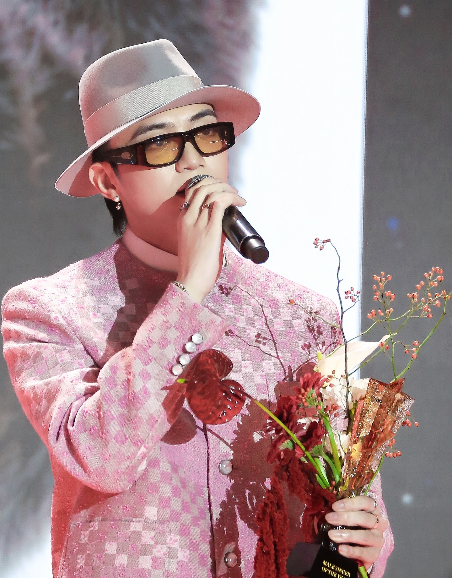 SOOBIN được được vinh danh “Nam ca sĩ của năm” - ảnh 6