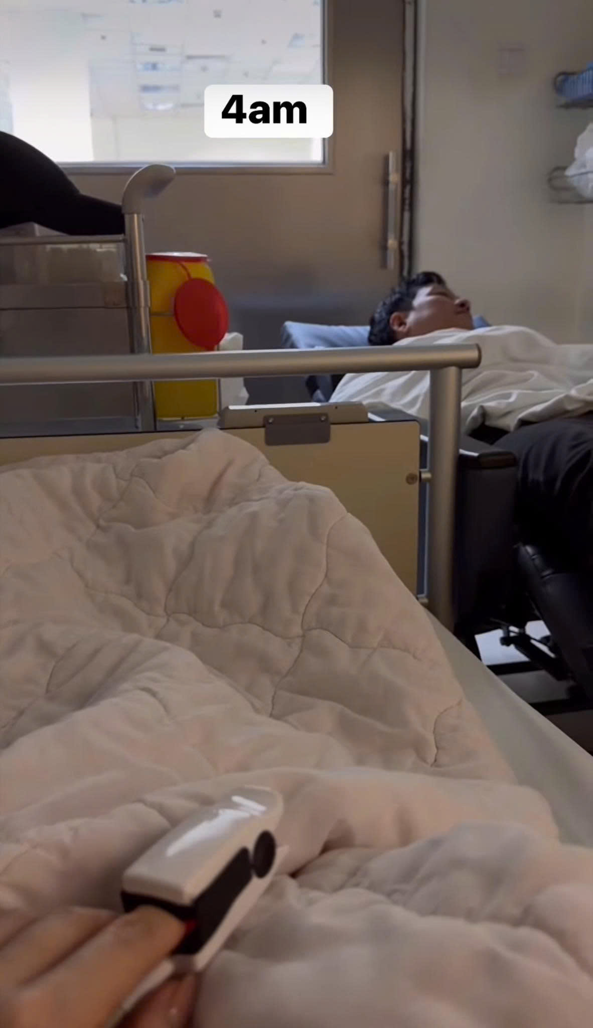 Nhã Phương nhập viện nữa đêm khi đang mang thai lần 3 - ảnh 1