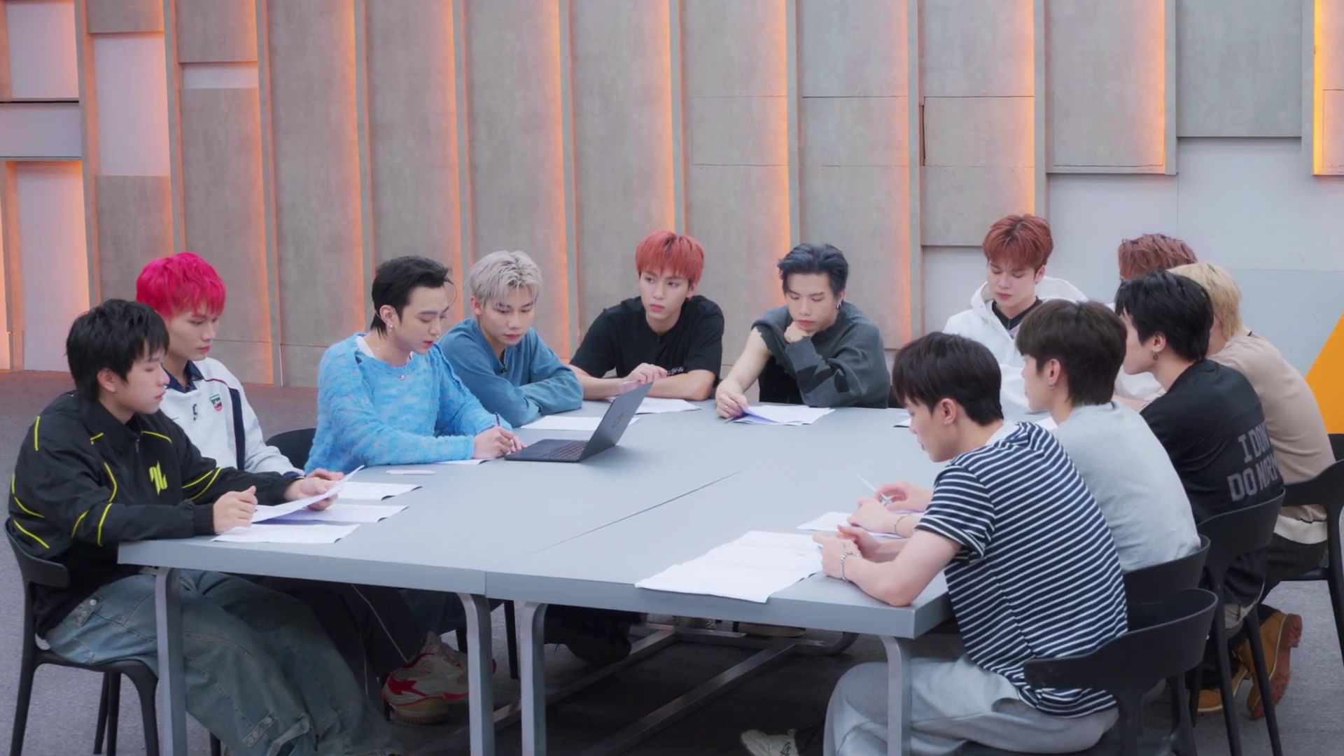 Long Hoàng, Đức Duy, Phúc Nguyên khoe trọn kỹ năng vocal với bản remake hit quốc dân “Khóc cùng em” - ảnh 5