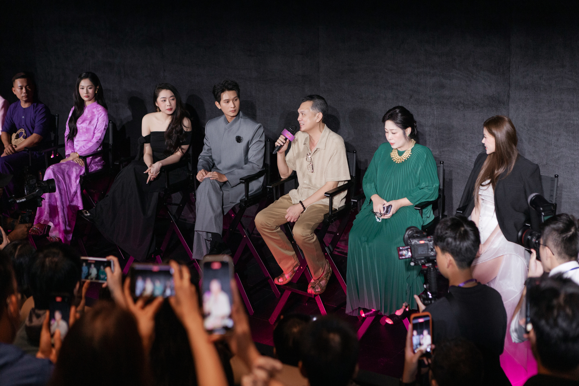 NSƯT Hữu Châu tiết lộ kỹ thuật khi diễn cảnh tát bạn diễn - ảnh 2