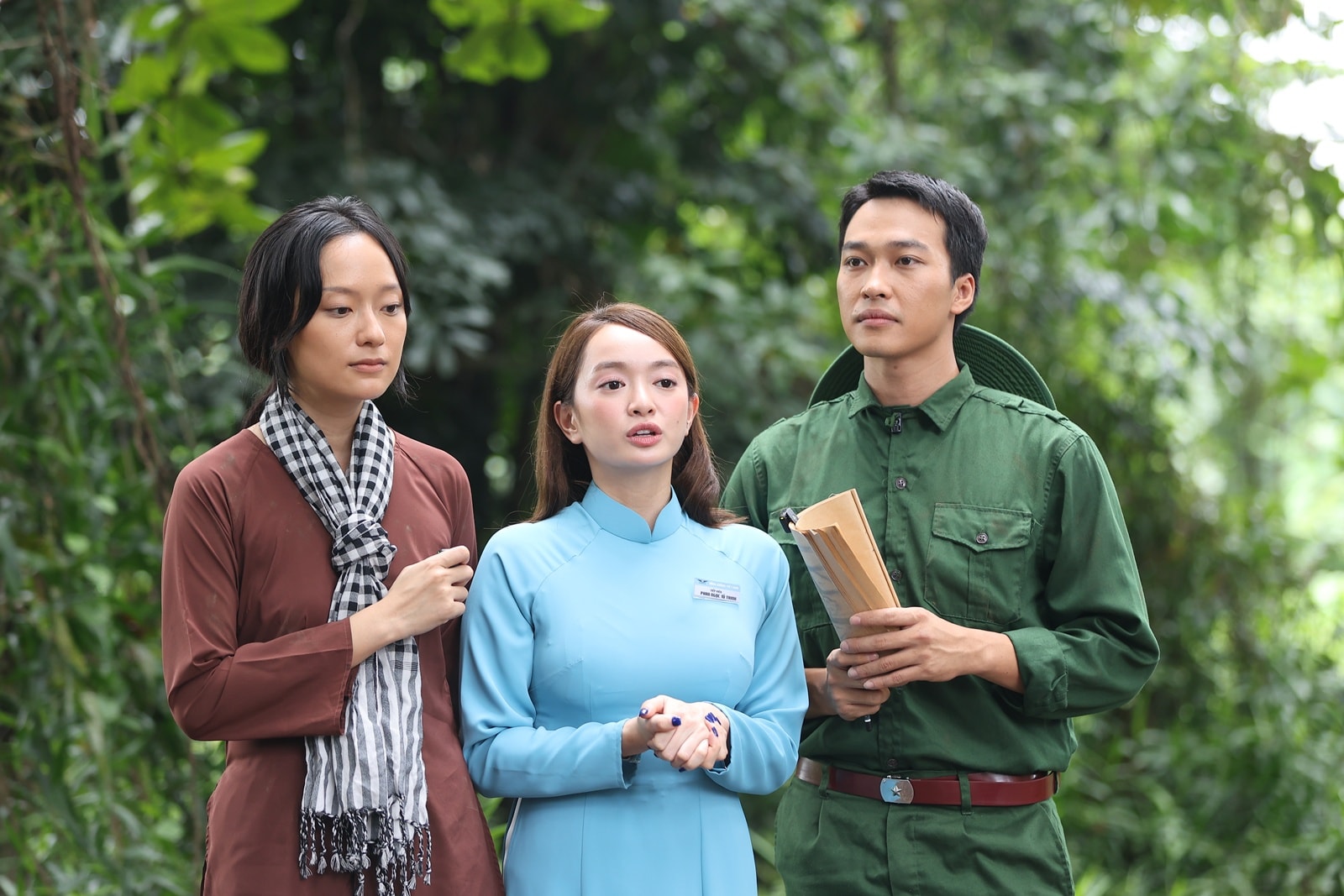 Chị Đẹp Bùi Lan Hương cảm thán điều hiếm có hội tụ trong MV 'Việt Nam tinh hoa' - ảnh 5