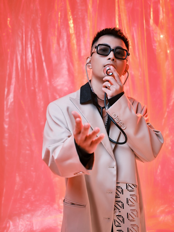 Rhymastic kết hợp Touliver, rapper B-Wine trong sản phẩm âm nhạc mới - ảnh 3