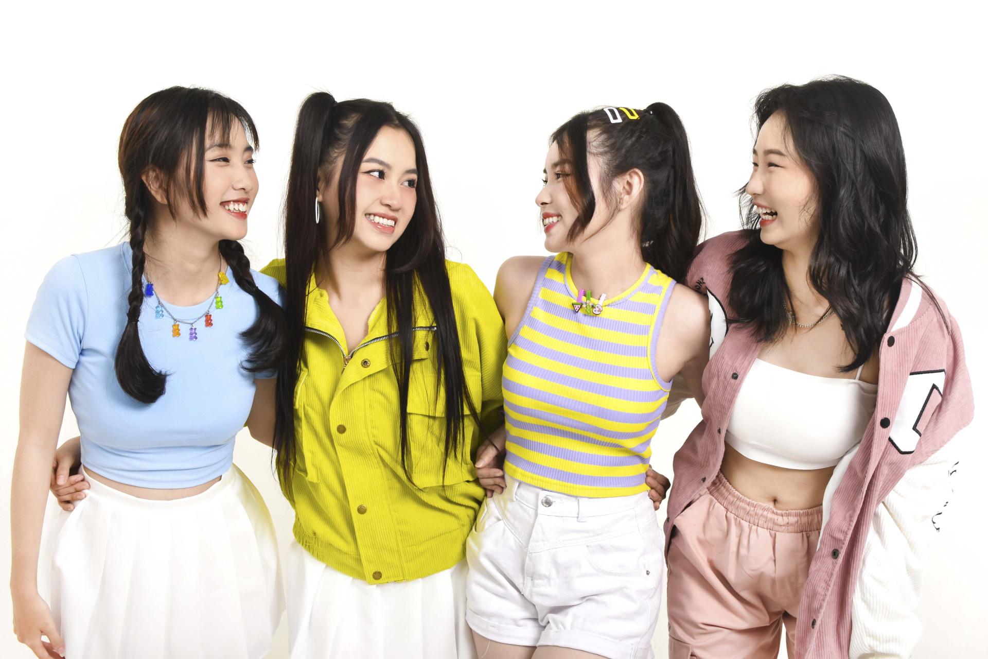 LuvLike debut liệu có vượt qua “cái bóng” của nhóm nhạc “đông thành viên nhất Việt Nam”? - ảnh 5