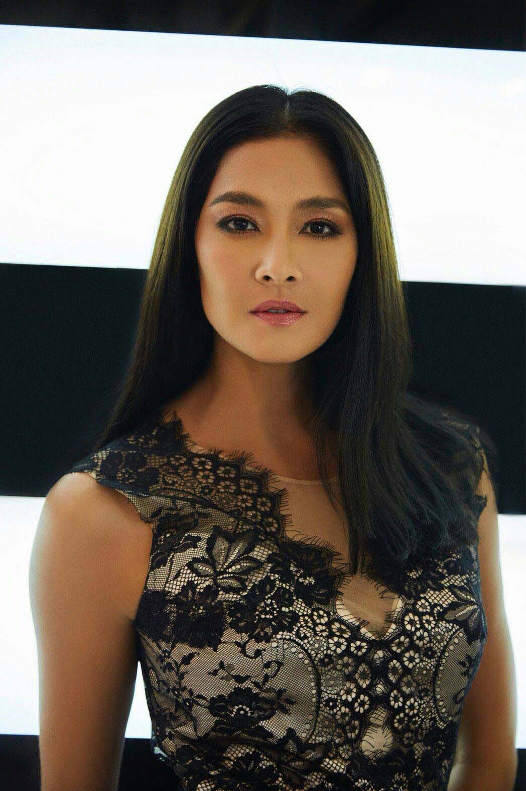 Vừa 'nhá hàng' dàn cast hùng hậu, Hương Giang đã công bố Lukkade Metinee làm giám khảo Miss International Queen Vietnam 2023 - ảnh 2