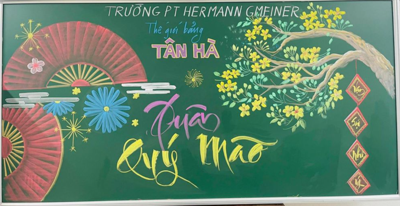 Thầy giáo gây bão mạng khi biến tấm bảng đen thành những tác phẩm nghệ thuật trong 18 năm đi dạy - ảnh 2