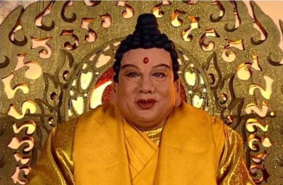 Xót xa hình ảnh hiện tại của 'Phật Tổ Như Lai' Tây Du Ký: Đi lại run rẩy, phải có người dìu - ảnh 2
