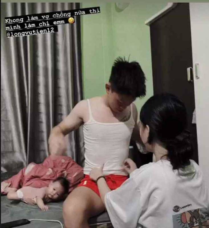 Cầu thủ Việt và vợ hot girl bị 'camera giấu kín' bóc trần hình ảnh 'khó nói', khác xa lúc trên sân - ảnh 2