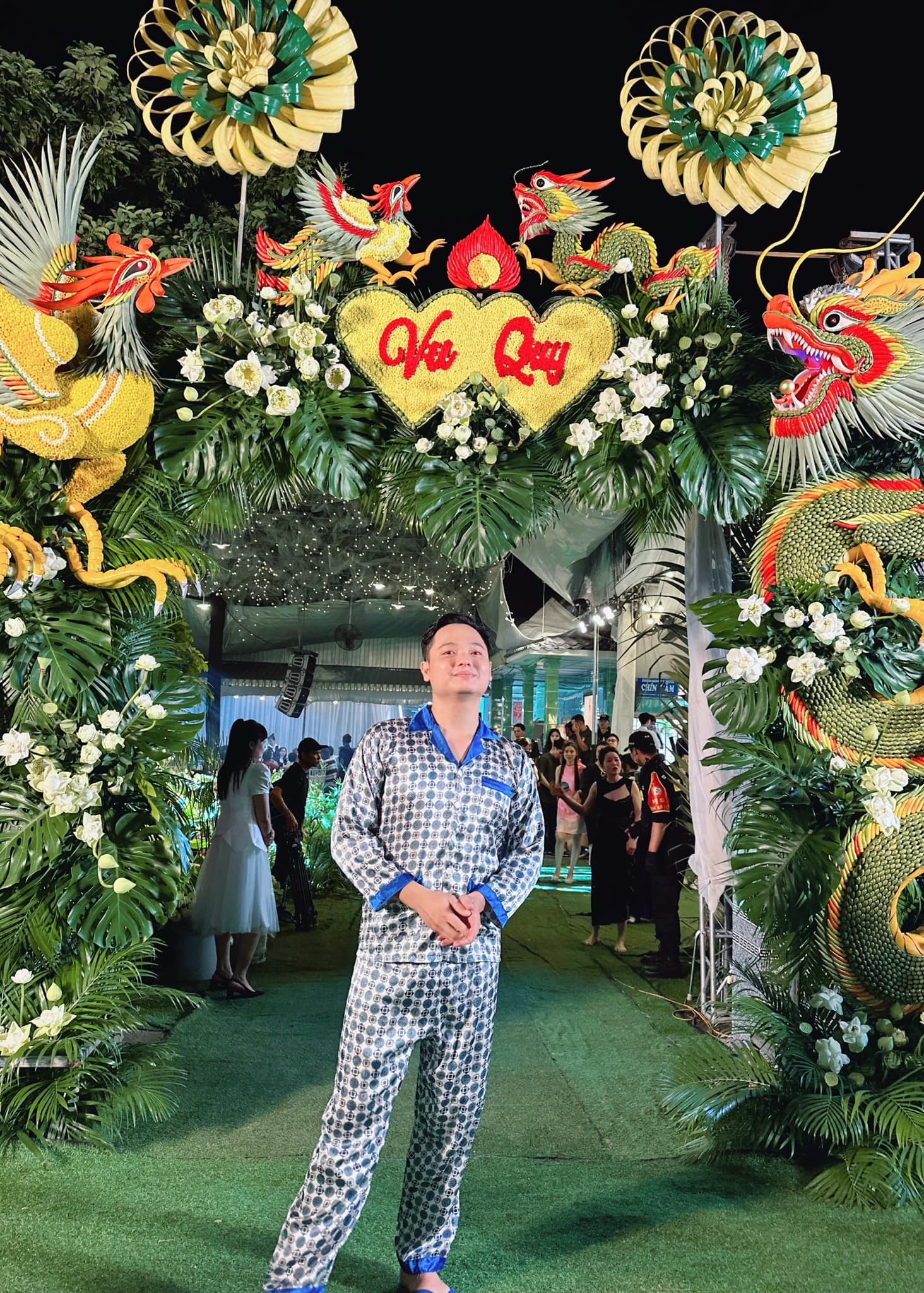Sao Việt rộn ràng hội ngộ tại đám cưới Puka - Gin Tuấn Kiệt, Dương Lâm diện style 'trai làng' gây chấn động - ảnh 7