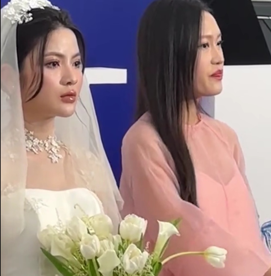 Doãn Hải My theo chồng đến dự đám cưới Quang Hải, cô dâu Chu Thanh Huyền có thái độ sượng trân gây chú ý - ảnh 5
