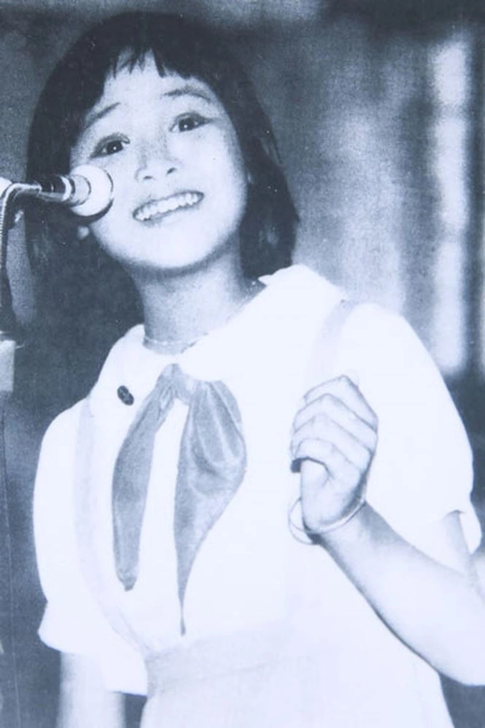 Nữ ca sĩ Việt từng bị người lạ đánh tráo khi chào đời, cuộc sống hiện tại viên mãn khiến nhiều người ngưỡng mộ - ảnh 2