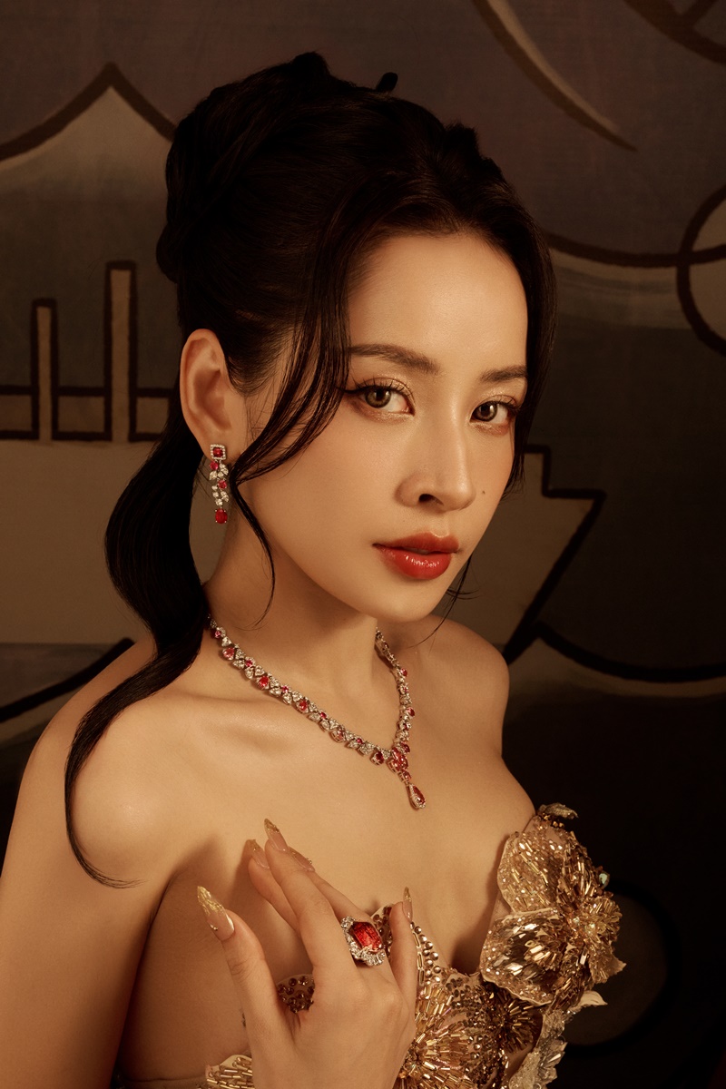 Chi Pu tung MV comeback kết hợp cùng Phàn Trị Hân, chính thức tấn công thị trường âm nhạc xứ Trung - ảnh 2
