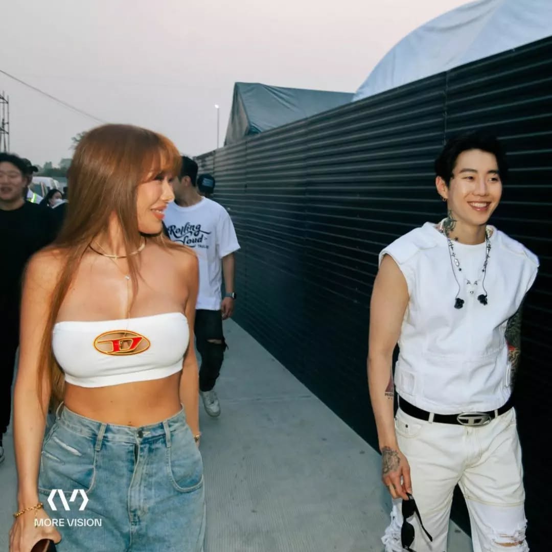 Jay Park và Jessi trong một đêm diễn