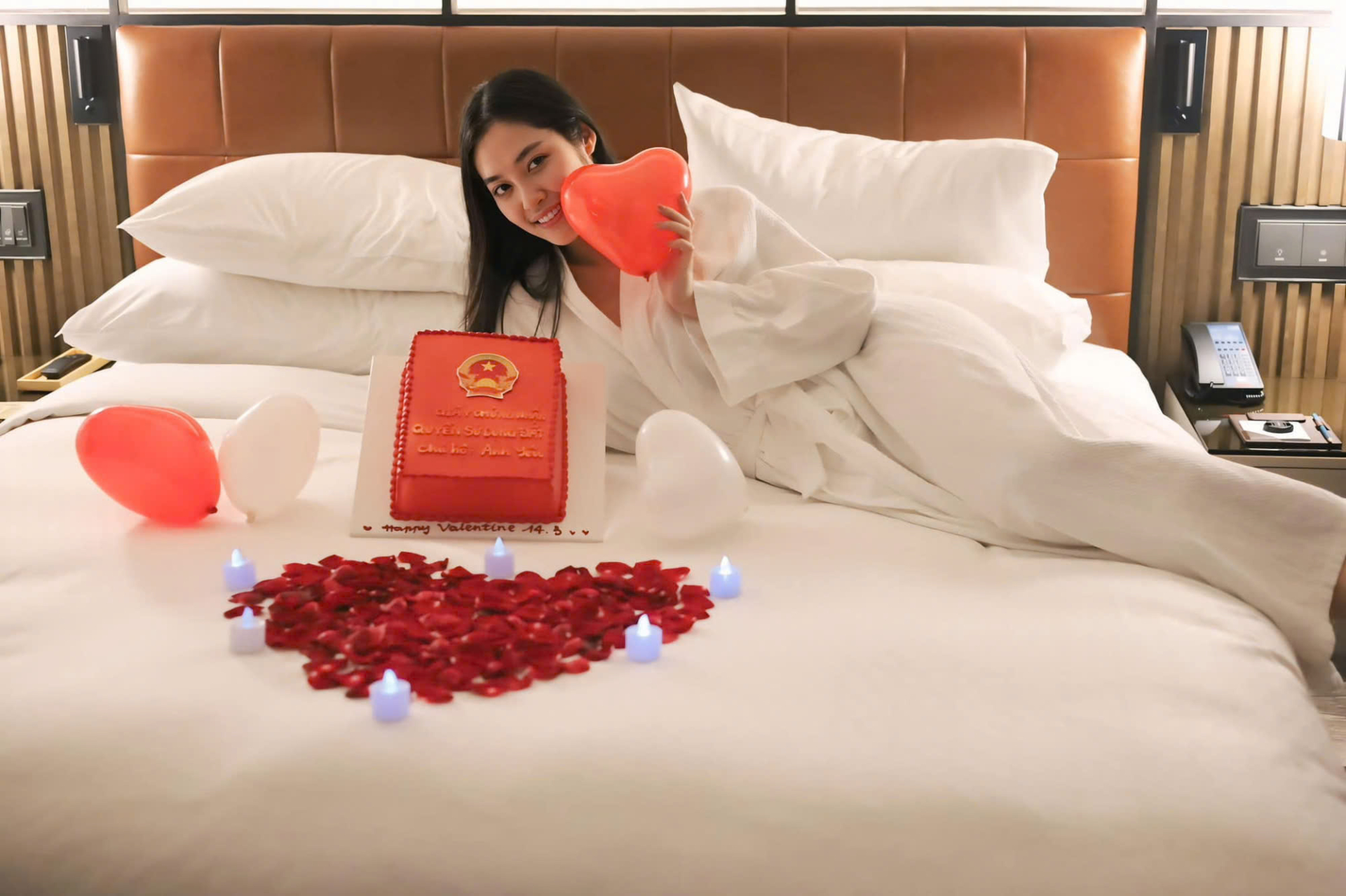 Hoa hậu Nông Thúy Hằng tạo bất ngờ cho bạn trai nhân dịp Valentine Trắng