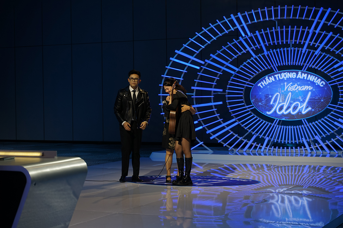 Mỹ Tâm gặp lại người quen khi ngồi ghế giám khảo 'Vietnam Idol 2023', bật khóc trước một thí sinh đặc biệt - ảnh 3