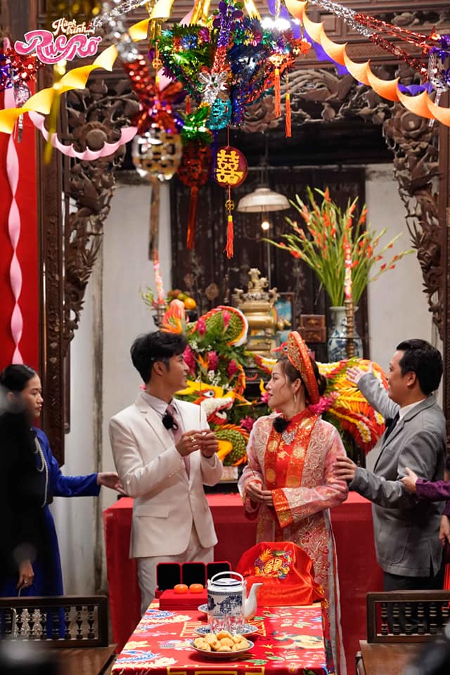 'Hình cưới' nét căng của Puka và Gin Tuấn Kiệt, chính chủ cũng ngỡ ngàng vì bị gả trên truyền hình ba má không biết - ảnh 4