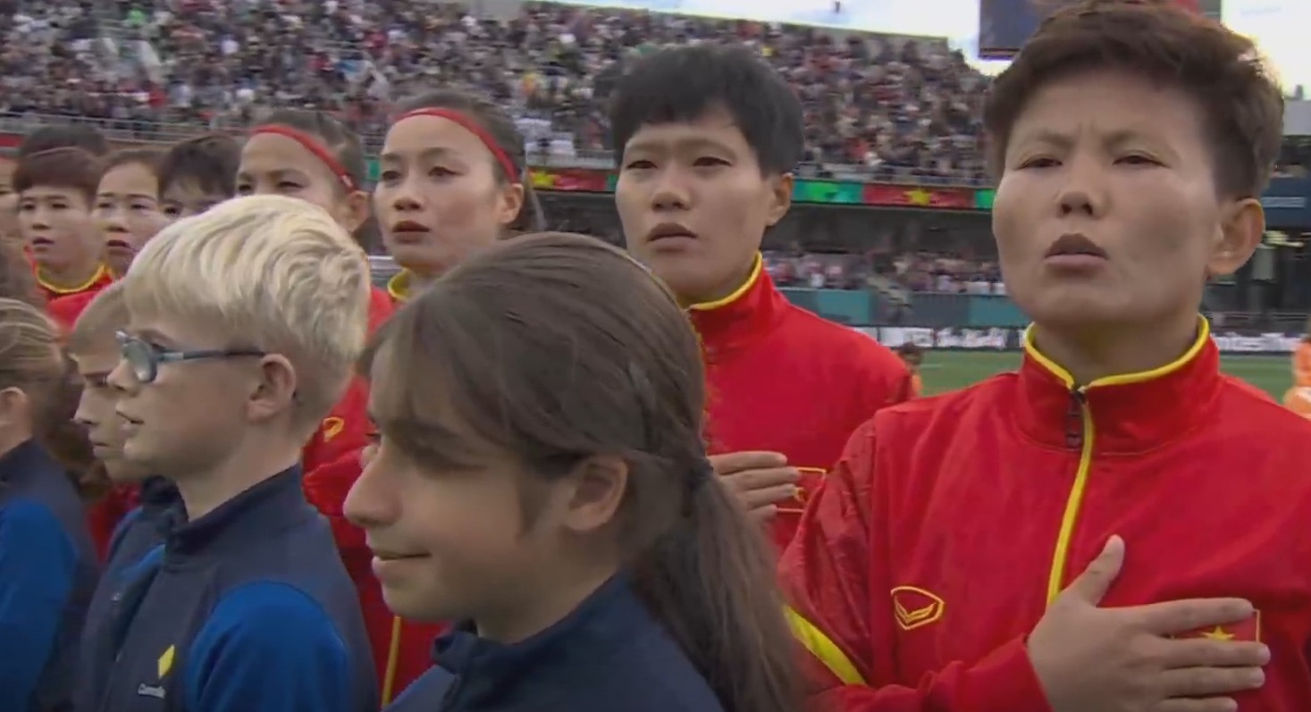 Quốc ca Việt Nam vang lên tự hào tại World Cup, đội tuyển nữ gặp khó trước đương kim vô địch Mỹ trận ra quân - ảnh 1