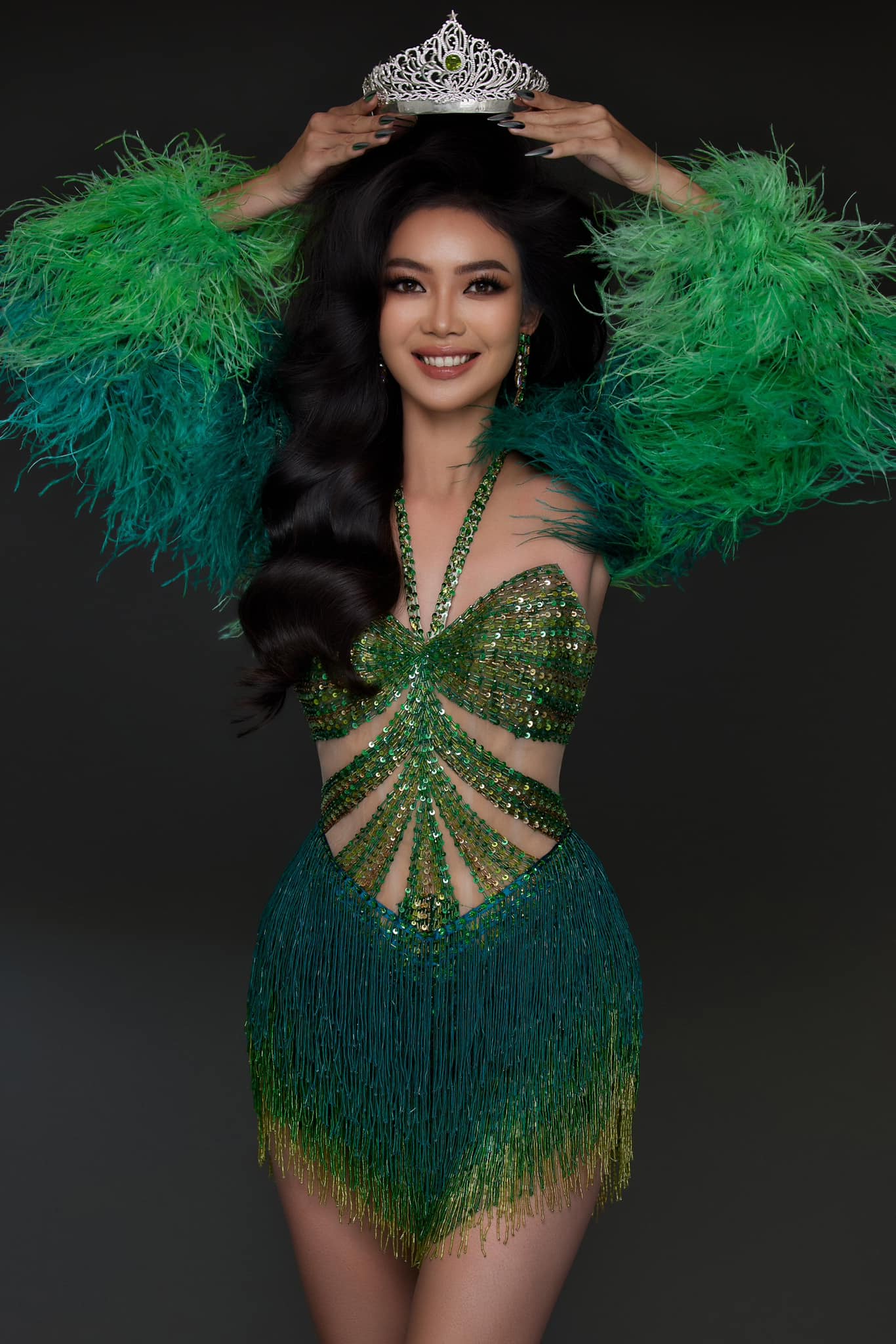 Họ Huỳnh, dòng họ có nhiều người đăng quang Hoa hậu Á hậu bậc nhất tại Việt Nam - ảnh 8