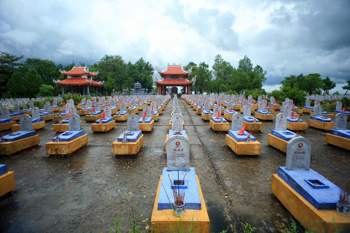 Tỉnh duy nhất ở Việt Nam có 2 nghĩa trang liệt sĩ quốc gia, tháng 7 hàng năm người dân khắp nơi đều hướng về - ảnh 1