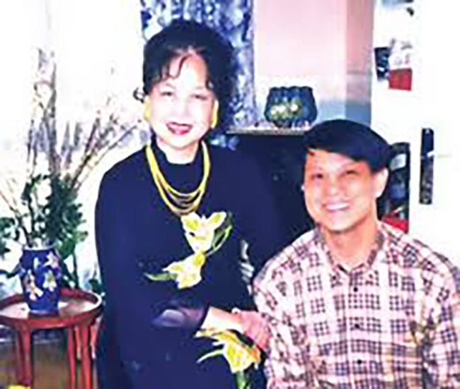 Hoa hậu đầu tiên của Việt Nam, 25 tuổi bị gắn mác 'không chồng mà chửa', hơn nửa đời sống nơi xứ người - ảnh 5