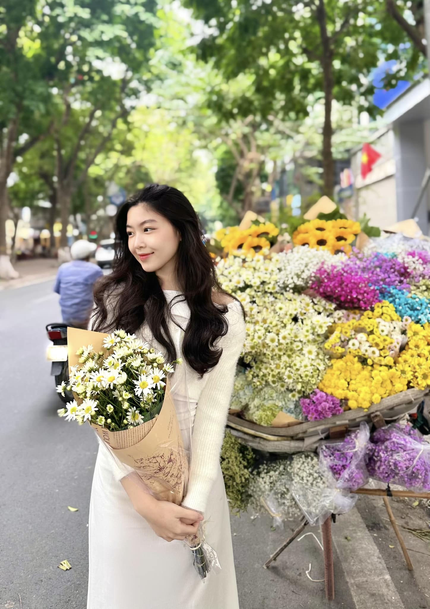 2 con gái của MC Quyền Linh khoe vẻ đẹp xuất sắc, CĐM khen: 'Đây mới là nhan sắc Hoa hậu' - ảnh 5