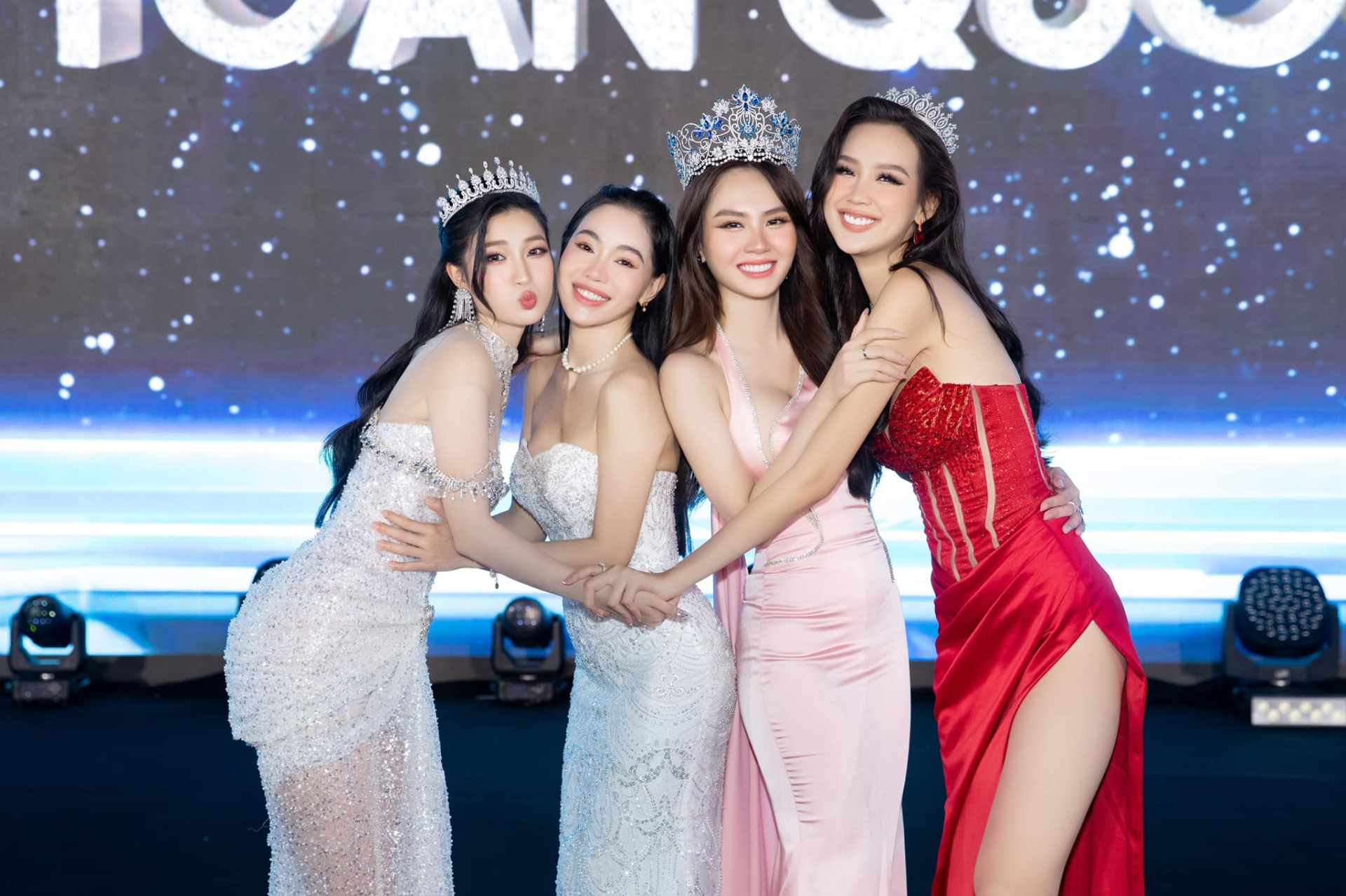 'Bà trùm Hoa hậu' Phạm Kim Dung hé lộ số tiền đưa 'gà nhà' đi thi quốc tế, nhưng chưa bao giờ có lãi - ảnh 1