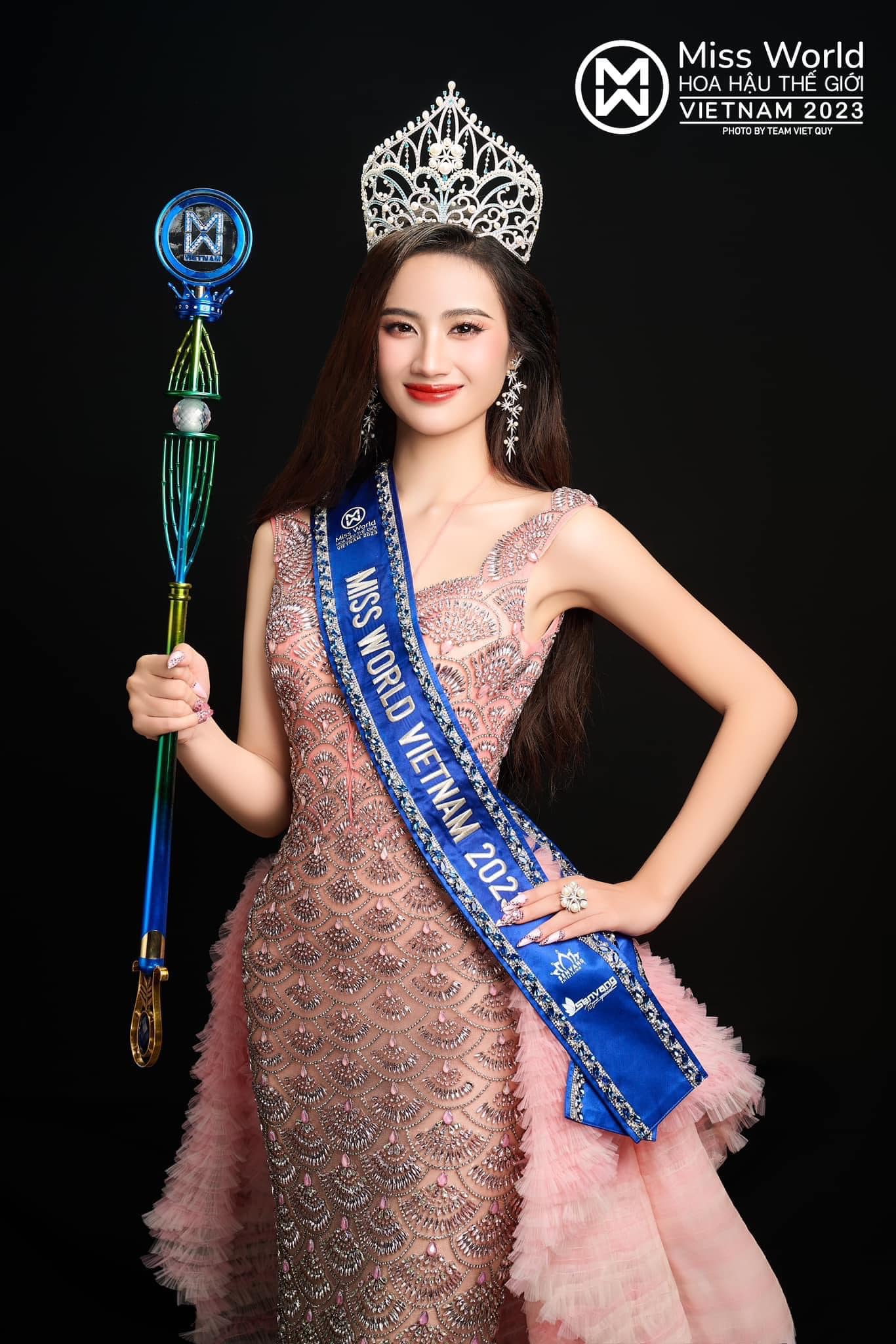 Sở Văn hóa Thể thao Bình Định làm việc với BTC Miss World Vietnam về đề nghị tước danh hiệu Hoa hậu Ý Nhi - ảnh 1