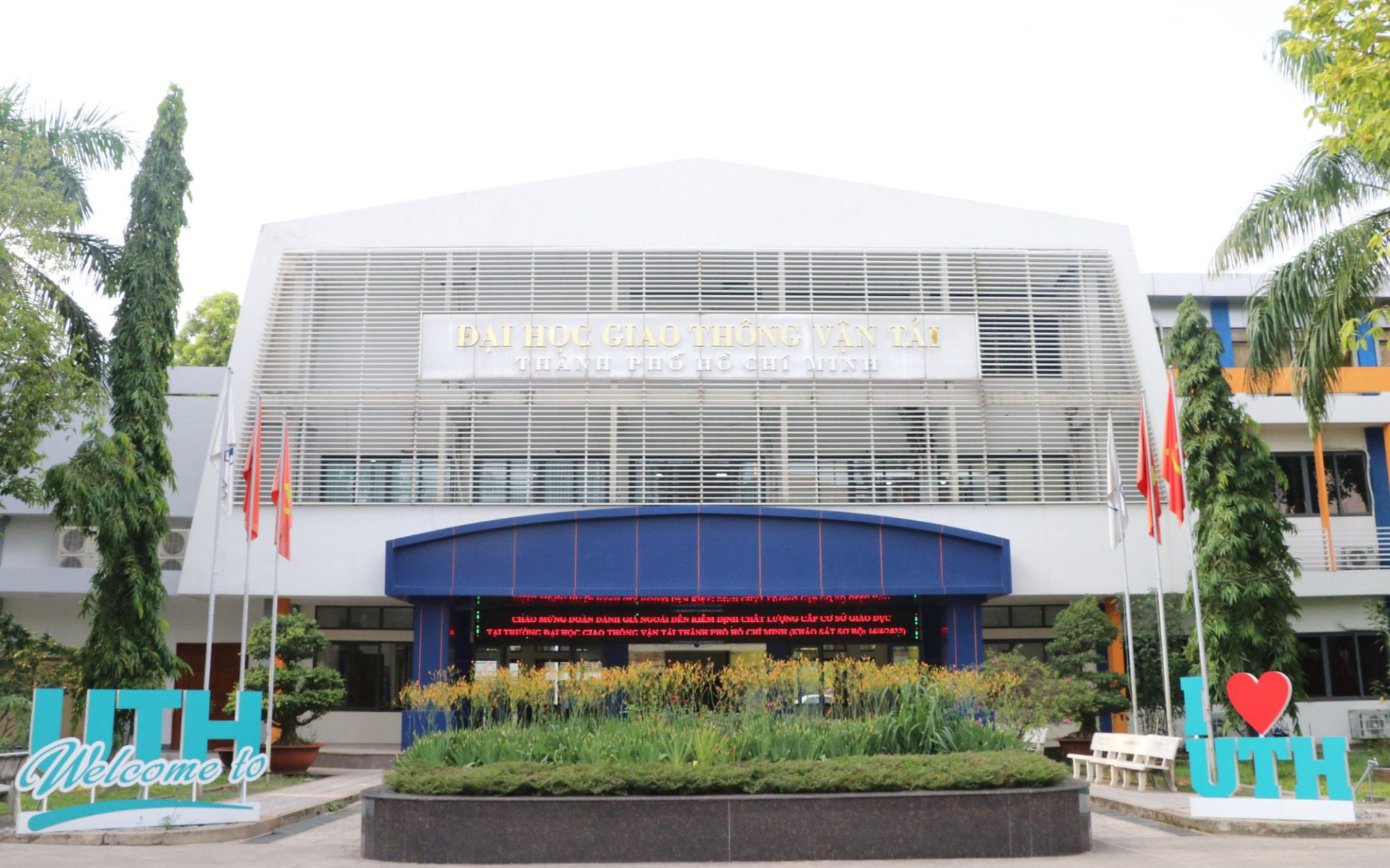 Những trường Đại học cam kết không tăng học phí năm học 2023 - 2024, sinh viên yên tâm nhập học - ảnh 2