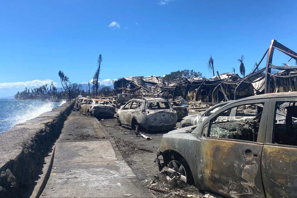 Thảm họa cháy rừng chưa từng có tại Hawaii khiến gần 100 người ra đi, hòn đảo biến thành chảo lửa - ảnh 2