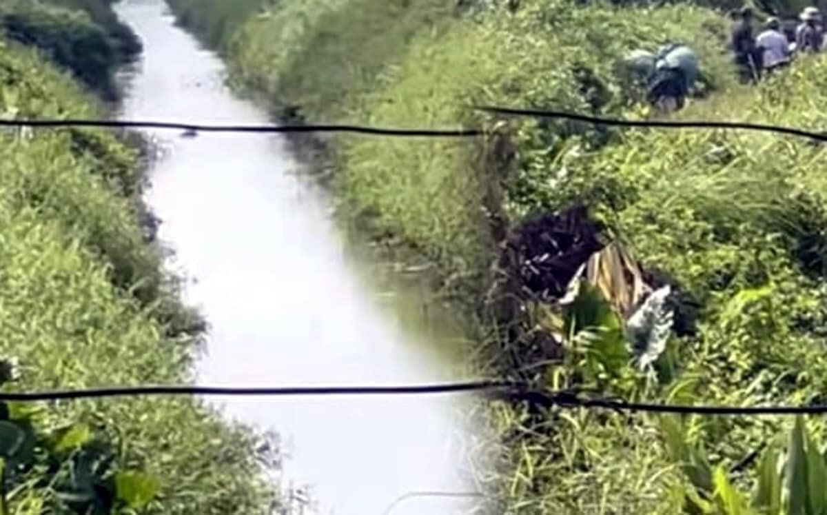 Phát hiện thi thể người phụ nữ trên sông Đuống, có thể là nghi phạm vụ bắt cóc bé gái 2 tuổi ở Hà Nội? - ảnh 4