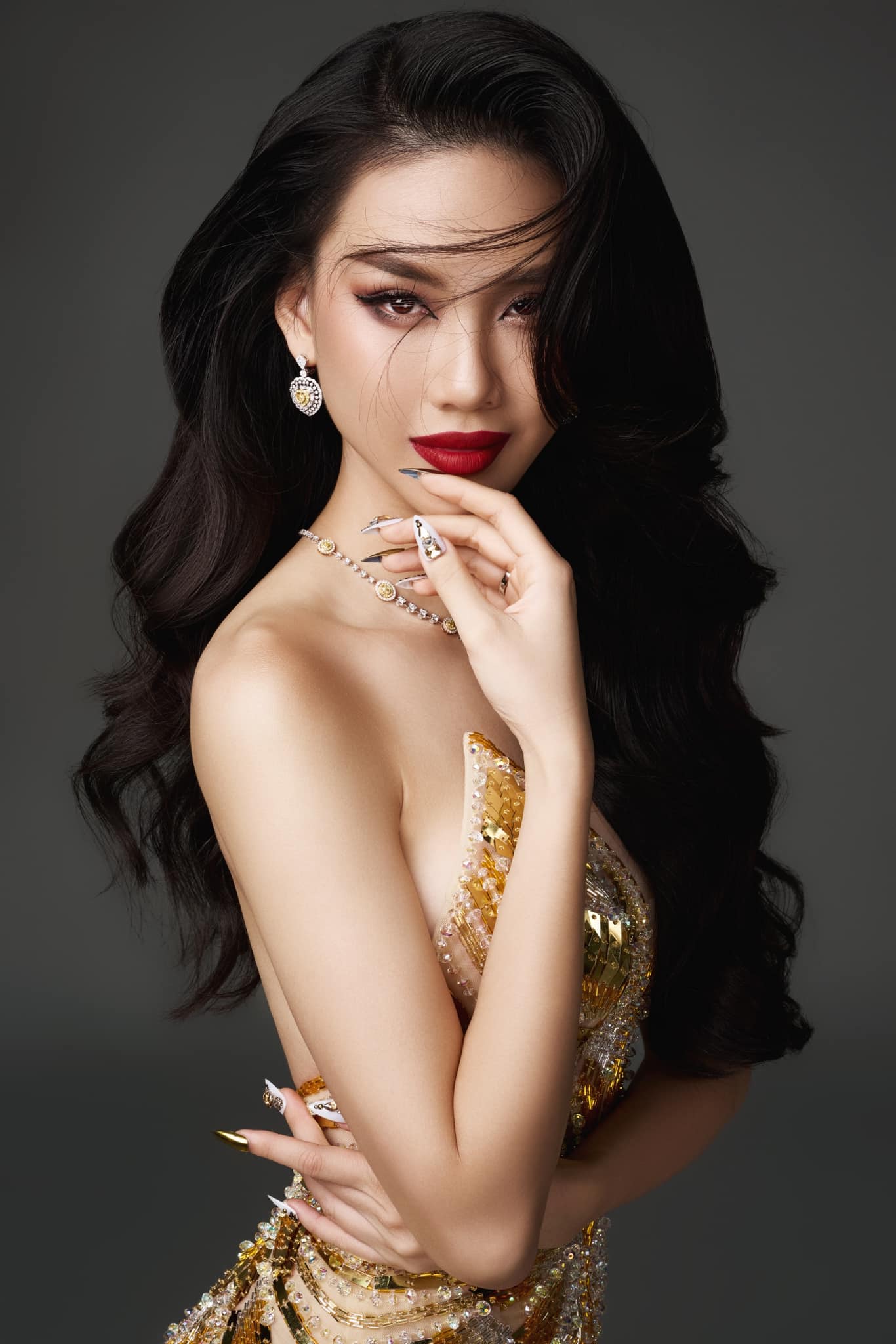 Bùi Quỳnh Hoa đăng quang Miss Universe Vietnam 2023, Hương Ly đạt danh hiệu Á hậu 1 - ảnh 5