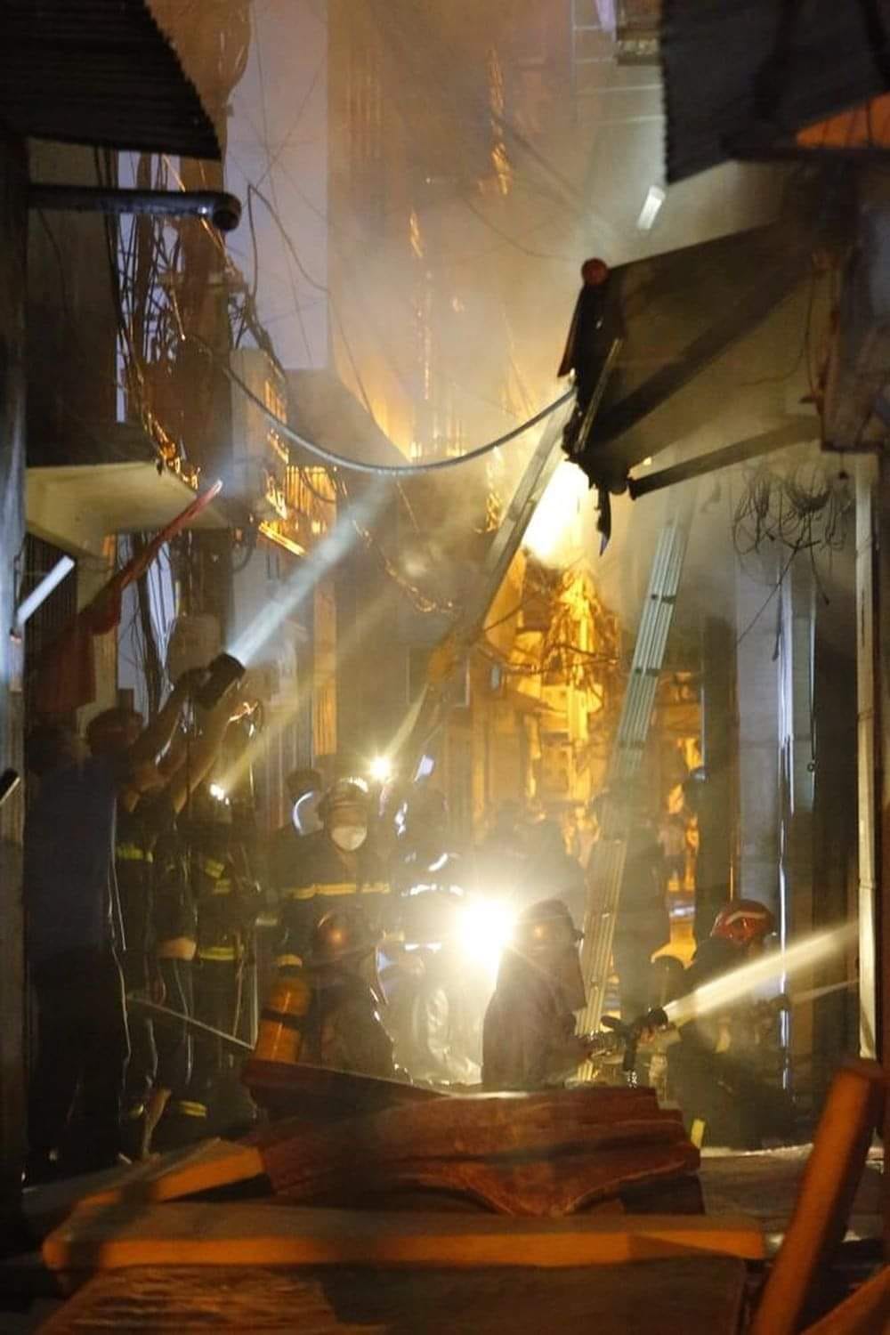 Tình trạng sức khỏe của bệnh nhân nặng nhất vụ cháy chung cư mini ở Khương Hạ khiến 56 người thiệt mạng giờ ra sao? - ảnh 3