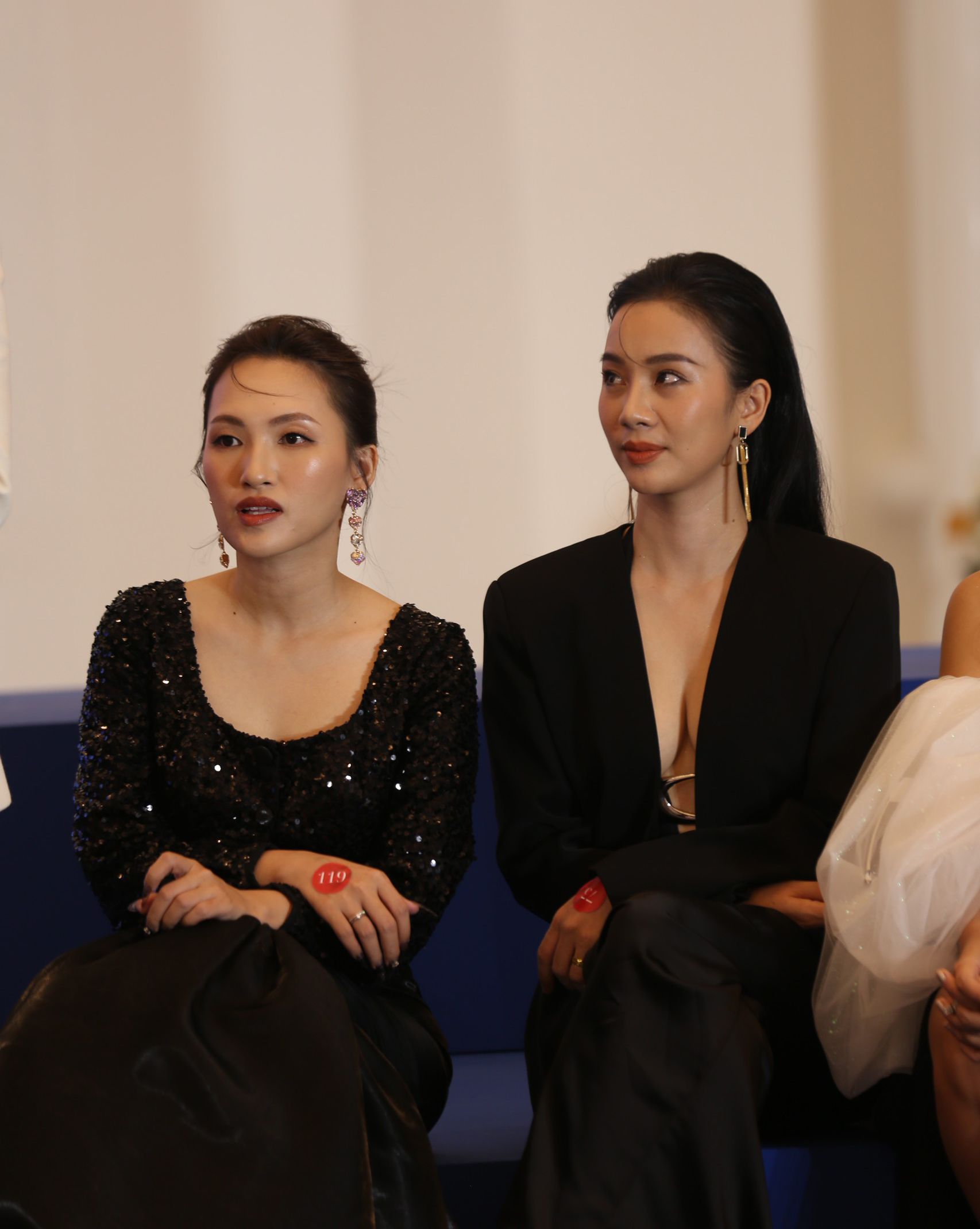 HOT: 23/30 chị Đẹp 'đọ visual' trên thảm đỏ show truyền hình có nhiều nữ nghệ sĩ nhất Việt Nam - ảnh 7