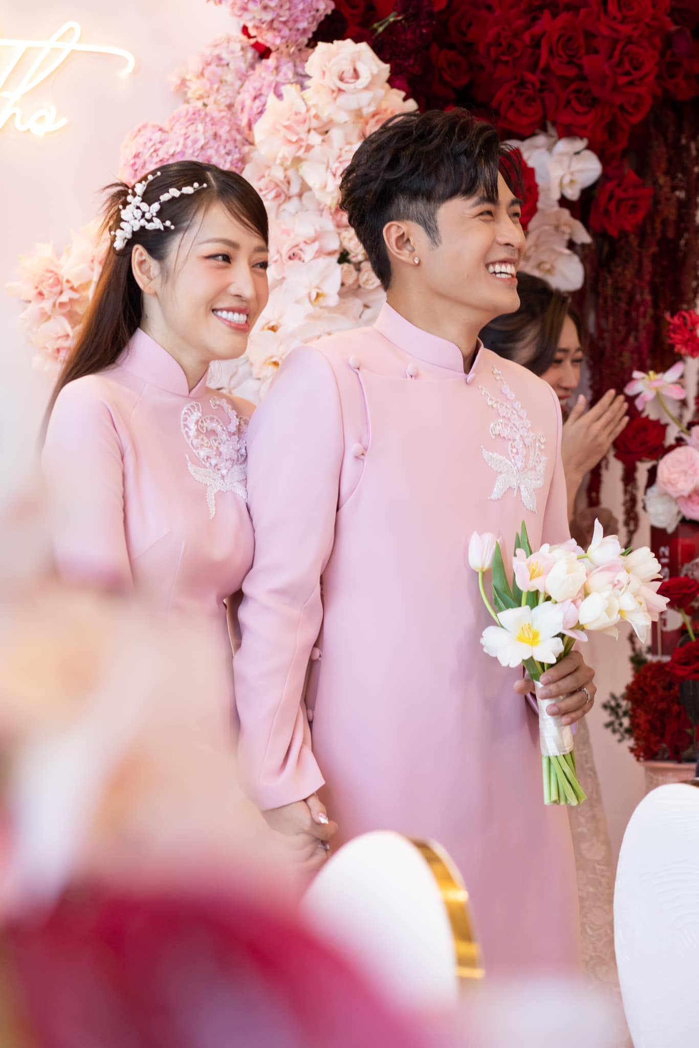 Đám cưới Puka và Gin Tuấn Kiệt khiến cả showbiz rần rần như Tết, Minh Tú hé lộ tin nhắn nhóm kín - ảnh 5