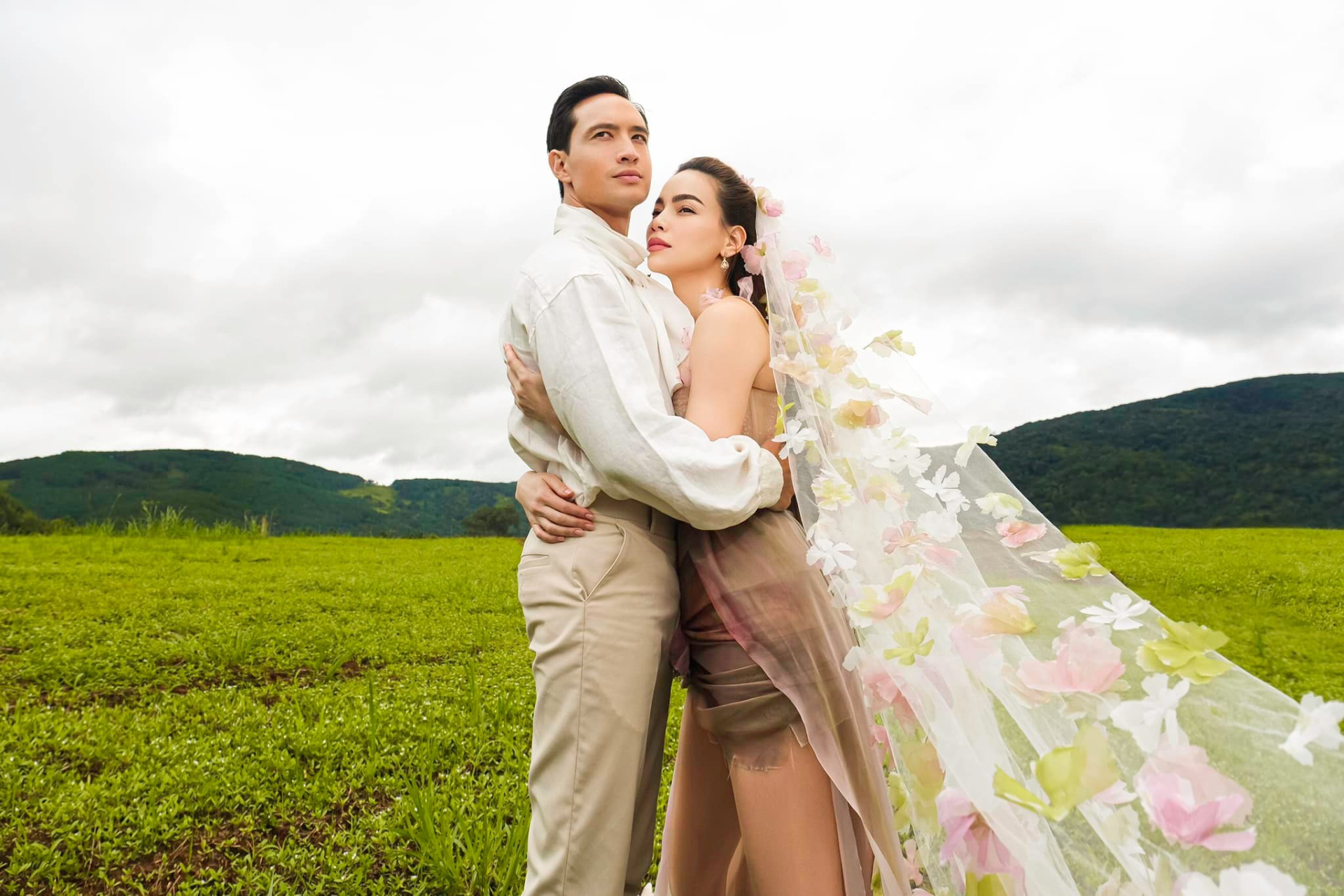 Hồ Ngọc Hà bất ngờ chia sẻ không muốn làm đám cưới với Kim Lý dù đã có 2 con chung - ảnh 1