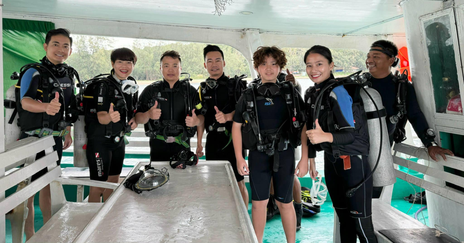'Xả vai' nội trợ, diễn viên Phương Oanh vác bụng bầu đôi đi du lịch cùng con riêng của Shark Bình - ảnh 2