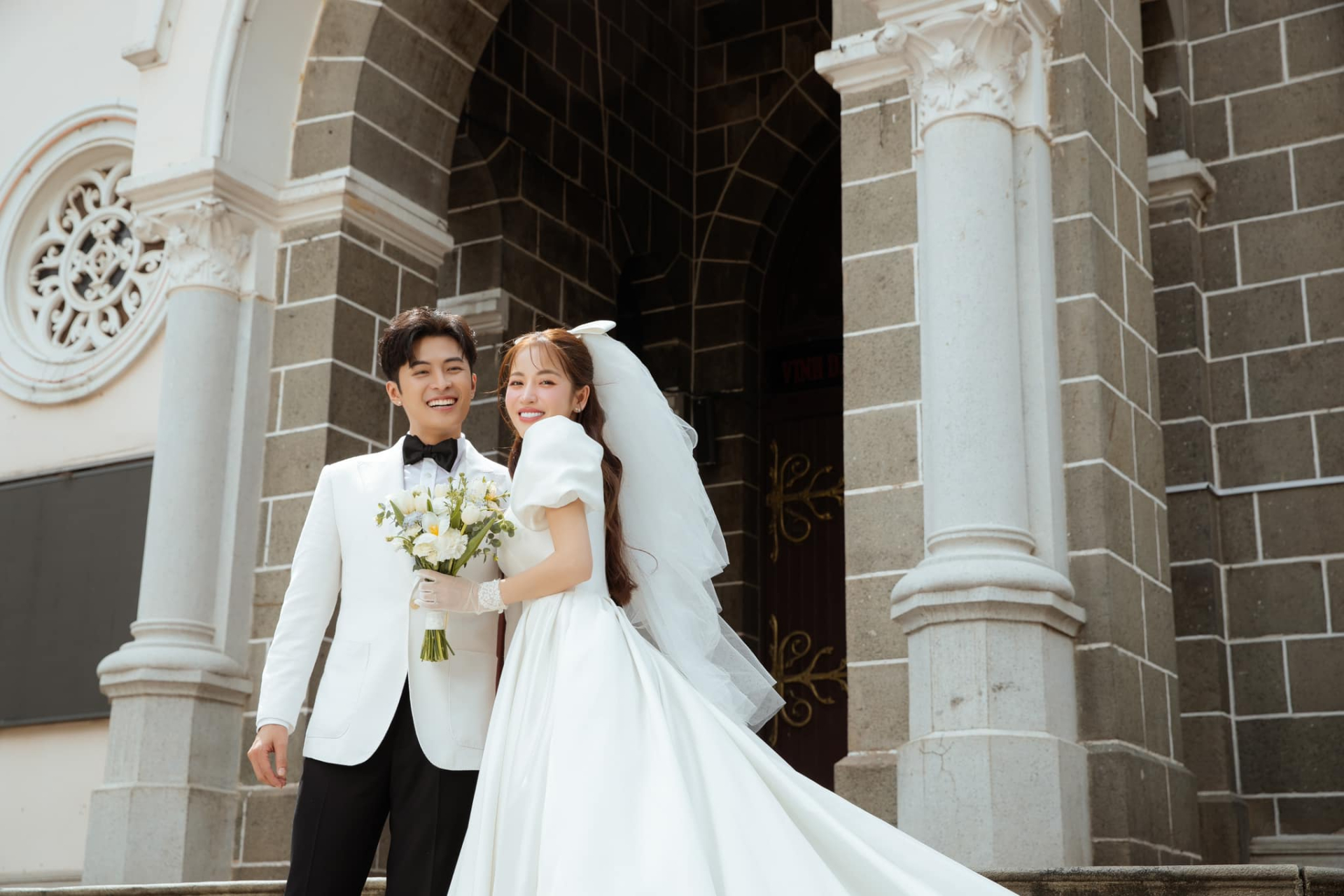 Puka và Gin Tuấn Kiệt nắm giữ kỷ lục cặp đôi sao Việt tổ chức nhiều lễ cưới nhất Vbiz năm 2023 - ảnh 5