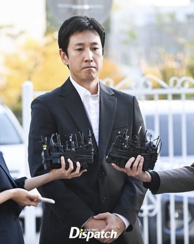 Xôn xao thông tin nam diễn viên Ký sinh trùng - Lee Sun Kyun được phát hiện đã tắt thở ở công viên? - ảnh 3