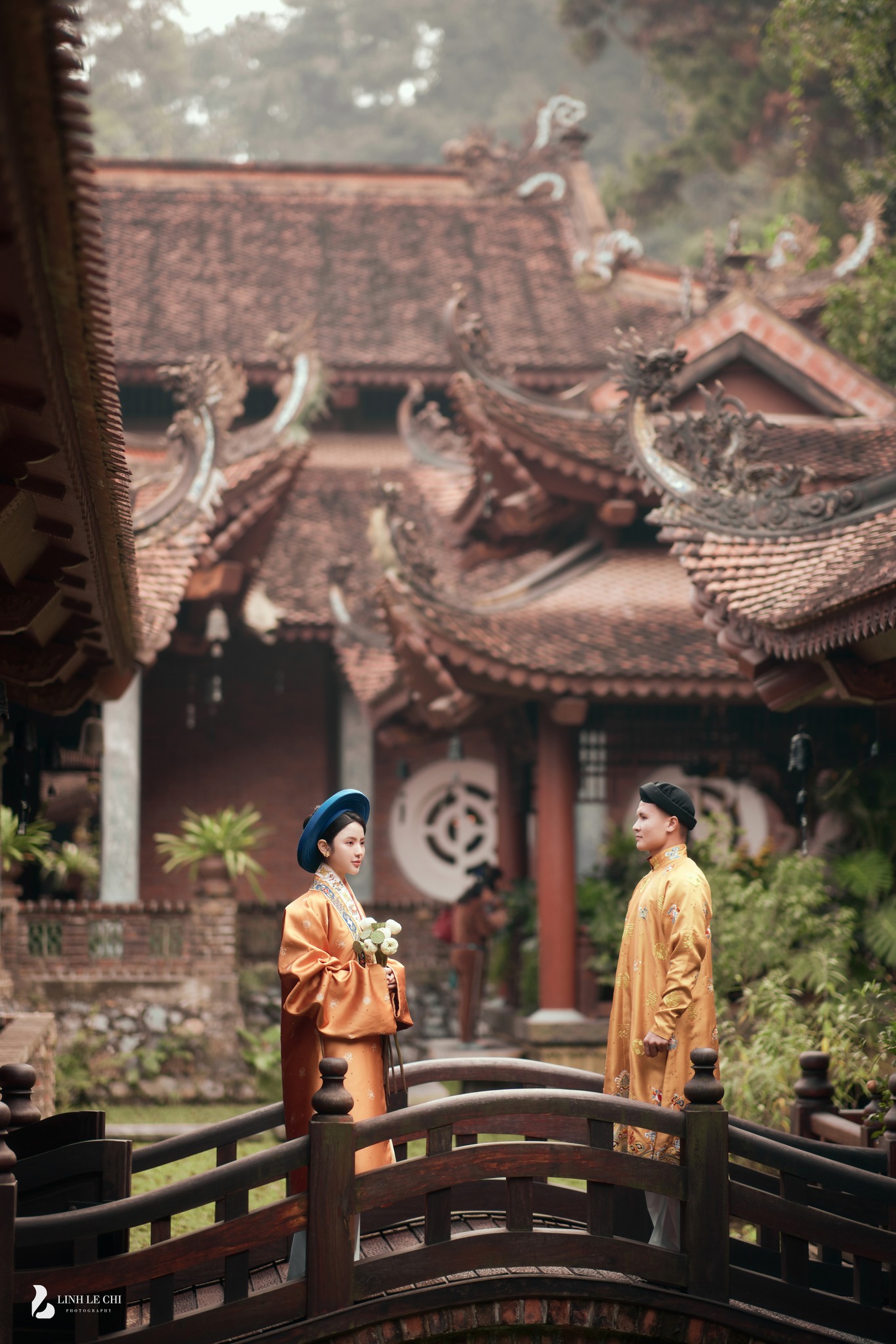 Bộ ảnh cưới đầy 'sóng gió' của Quang Hải và Chu Thanh Huyền trước lễ ăn hỏi, CĐM tưởng đóng MV của Hoà Minzy - ảnh 4