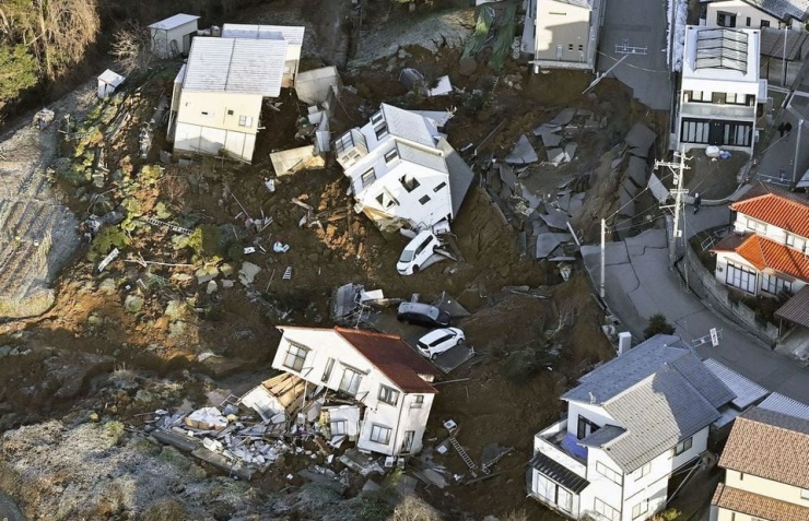Nhật Bản hoang tàn khi chịu hơn 140 trận động đất trong 1 ngày, thông tin thương vong của người Việt ra sao? - ảnh 6