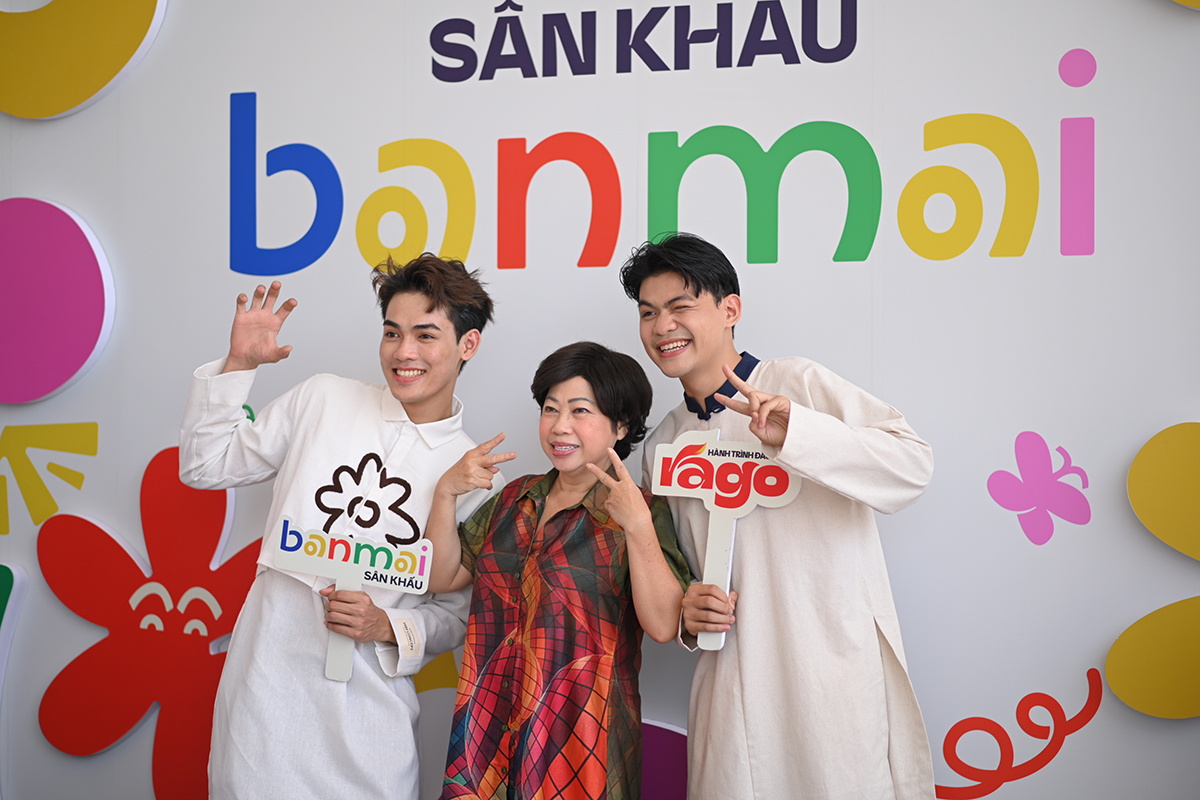 NSND Trịnh Kim Chi cùng dàn nghệ sĩ dự ra mắt sân khấu kịch dành riêng cho thiếu nhi Ban Mai - ảnh 4