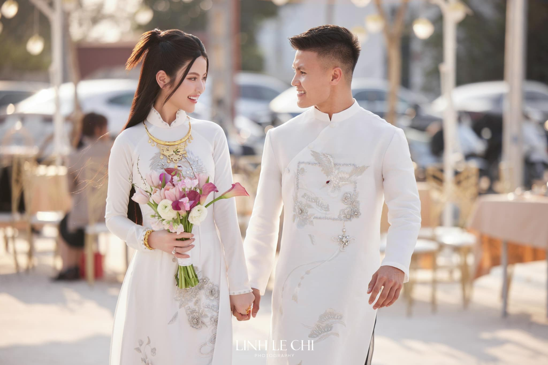 Quang Hải khoe đi đăng ký kết hôn với Chu Thanh Huyền, dàn cầu thủ vào “cảnh báo” chuyện lấy vợ cực hài hước - ảnh 2