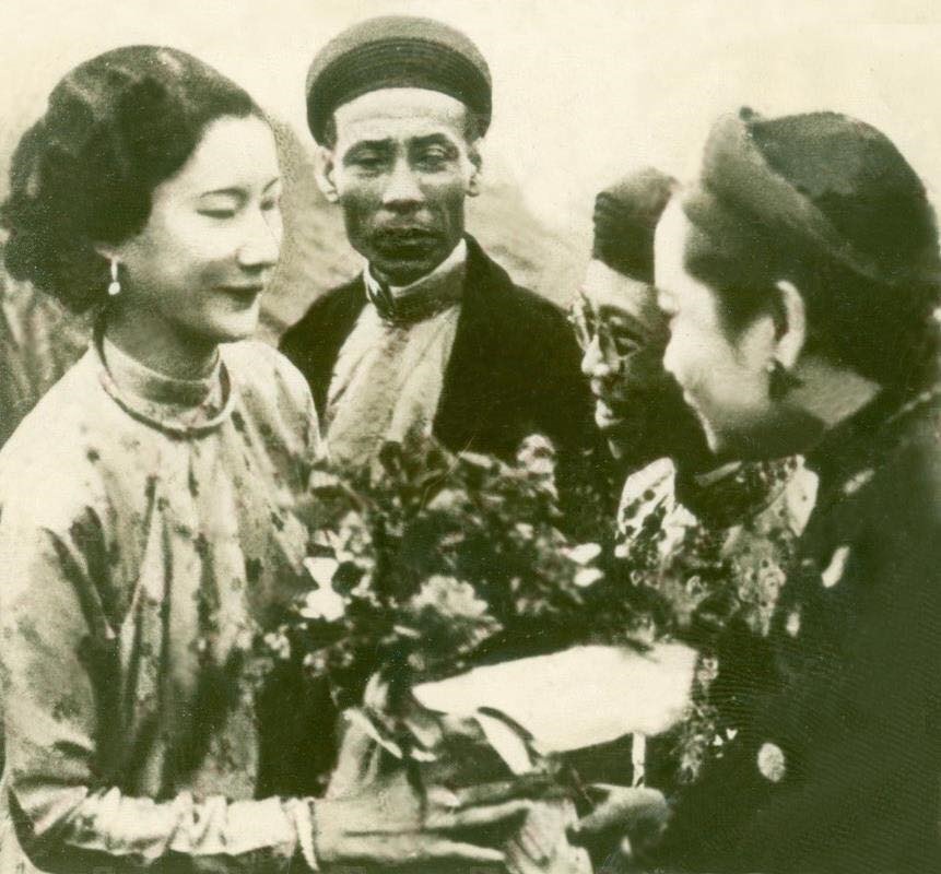 Đại gia giàu nhất Sài Gòn xưa có cháu gái là vợ vua Bảo Đại, thuê nhân công phơi tiền cho khỏi mốc - ảnh 3