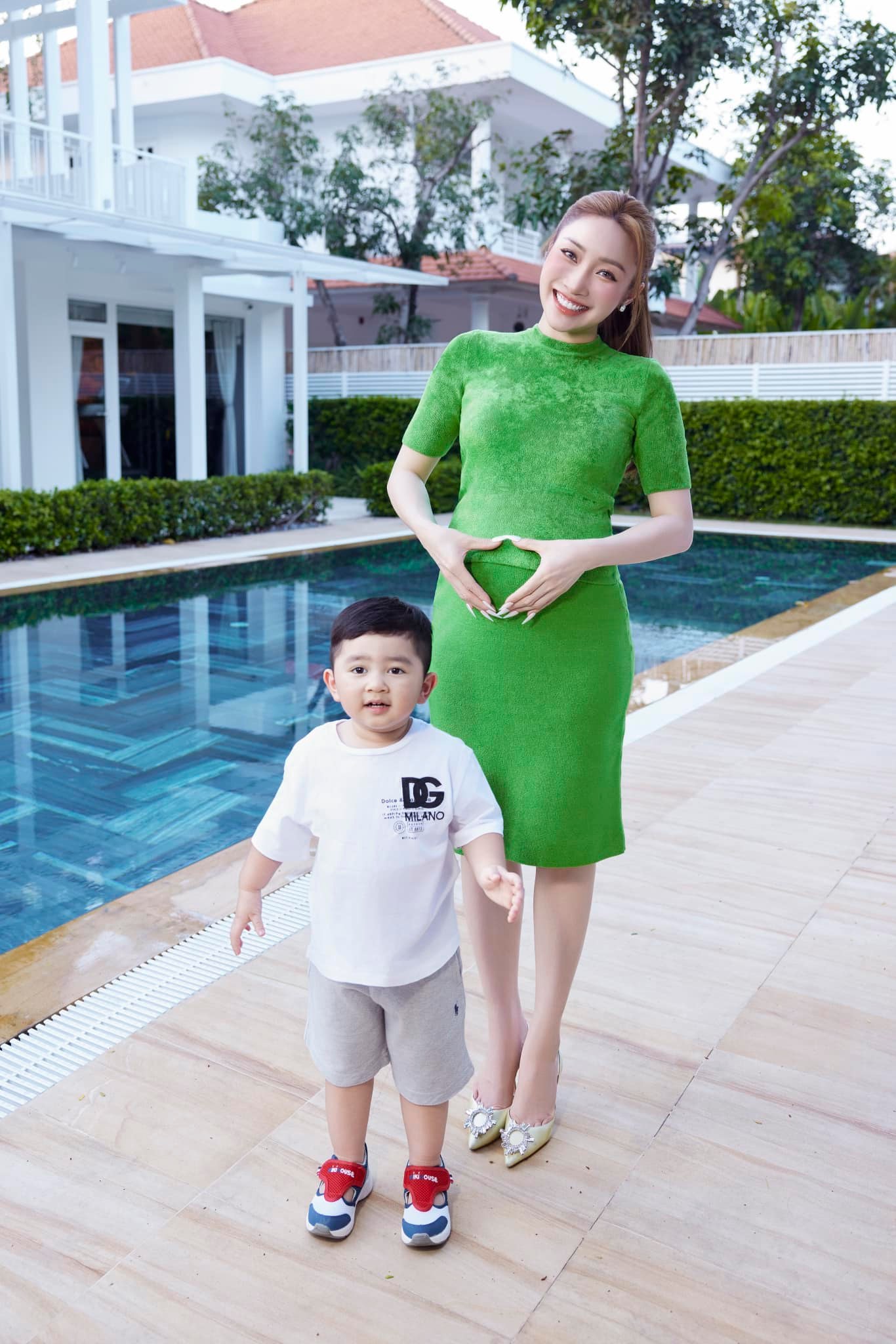 Vợ kém 16 tuổi của diễn viên Chi Bảo mang thai lần 2, muốn 'săn rồng con' nên làm IVF - ảnh 1