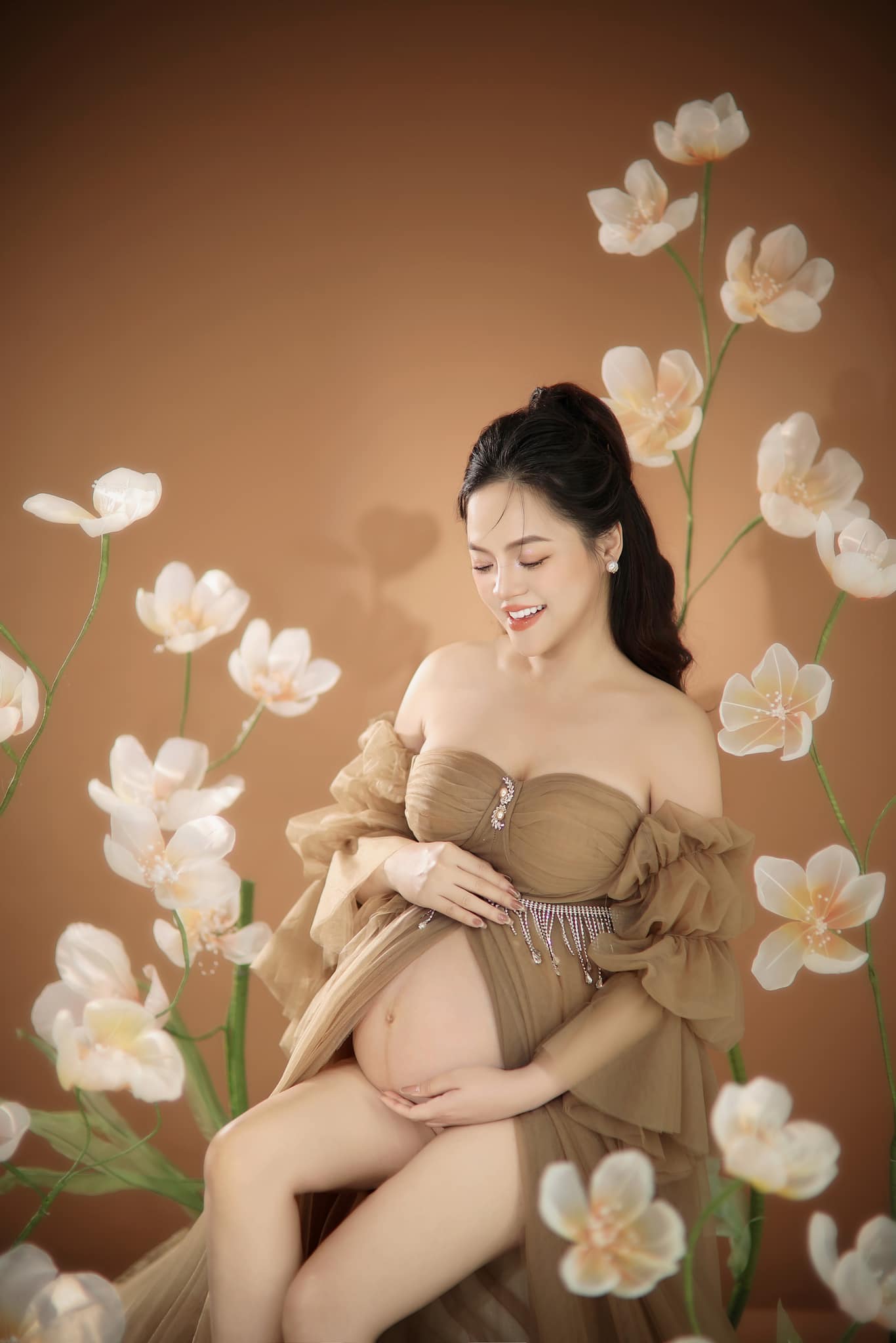 Diễn viên Thu Quỳnh chia sẻ tiếp tục làm mẹ đơn thân trong lần mang thai thứ 2, dân tình hoang mang - ảnh 2
