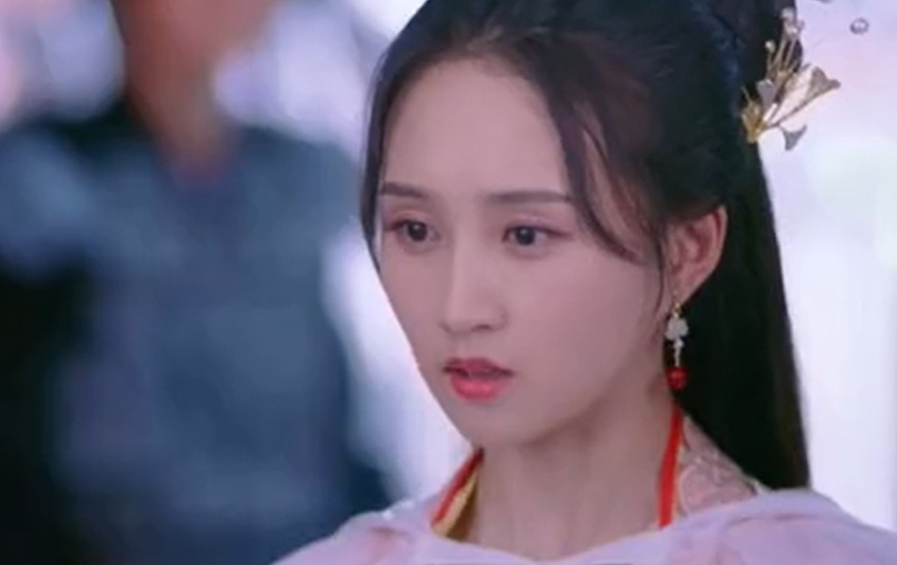 tiktoker-haha-giong-nu-dien-vien-trung-quoc (2)