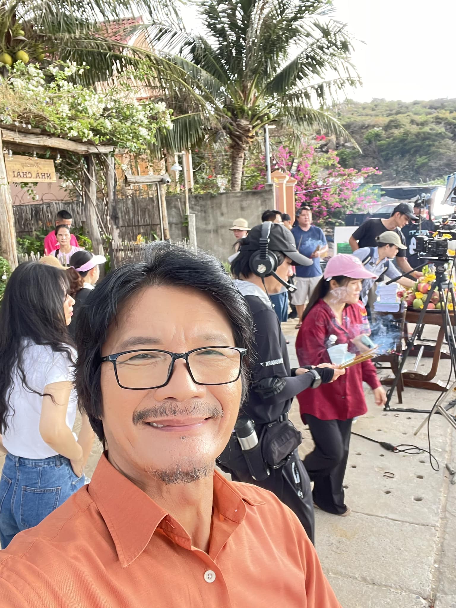 NSƯT Công Ninh: 'Tôi mong có người đầu tư để làm đạo diễn phim' - ảnh 4