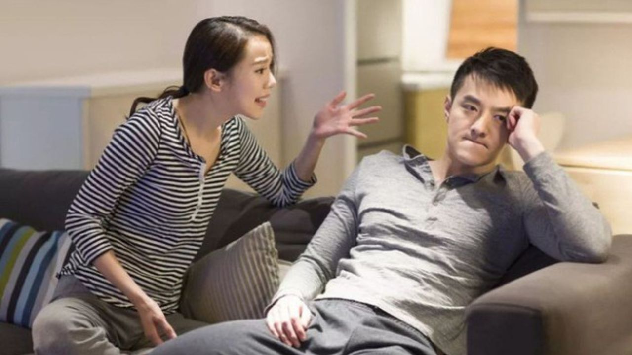 Để giúp những người bạn của mình thoát khỏi cảnh 'lụy tình' sau chia tay, nhiều người đã tìm đến dịch vụ 'mắng thuê'.